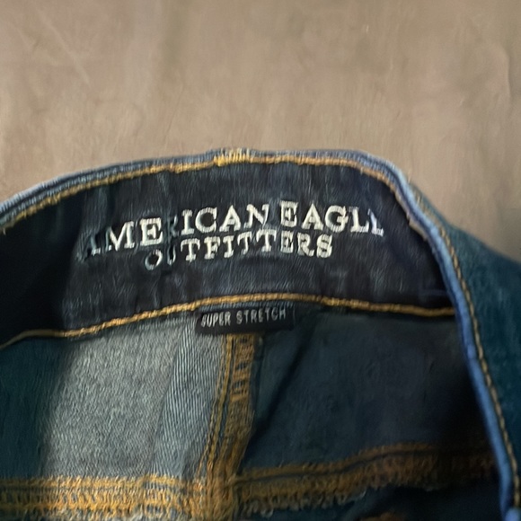 Kids super stretch jeans form American eagle size 4  (girls) - Picture 3 of 3